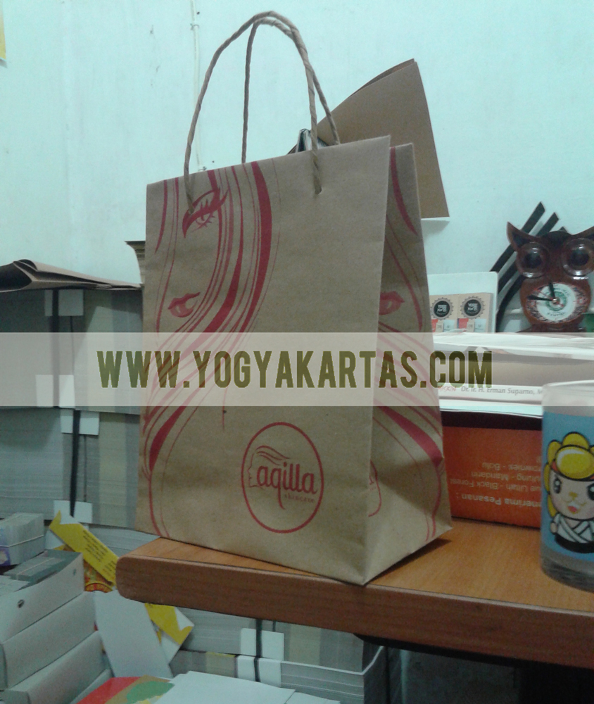 Tas-Kertas_Aqilla-_skin-care.jpg