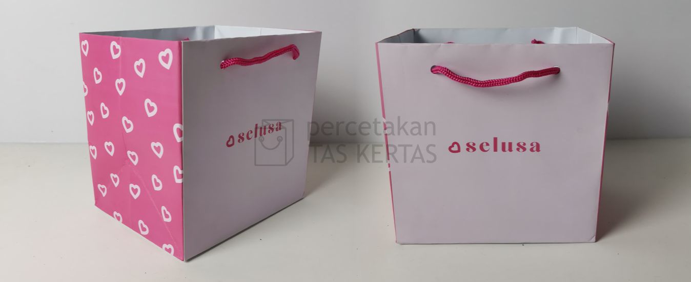 Paper Bag Klinik Kecantikan