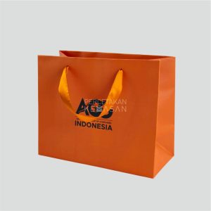 percetakan_tas_kertas_ paperbag ivory 26x12x21 AGG aim global group