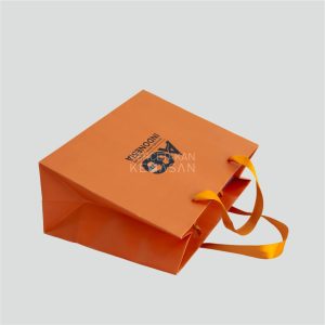 percetakan_tas_kertas_ paperbag ivory 26x12x21 AGG aim global group of campanies